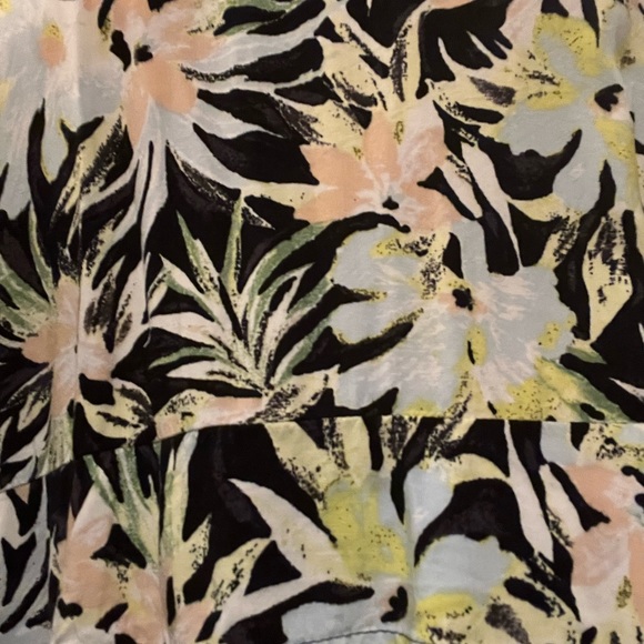 Volcom flowy tank top xs - Picture 4 of 6